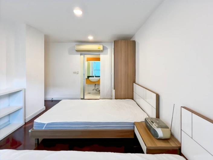 Image No.12-2 Bed Condo for sale