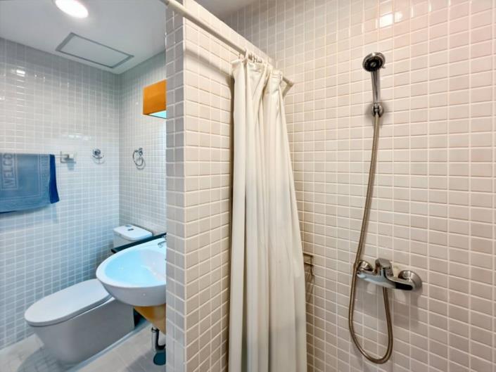 Image No.24-2 Bed Condo for sale