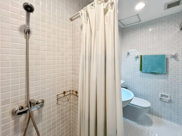 Image No.25-2 Bed Condo for sale