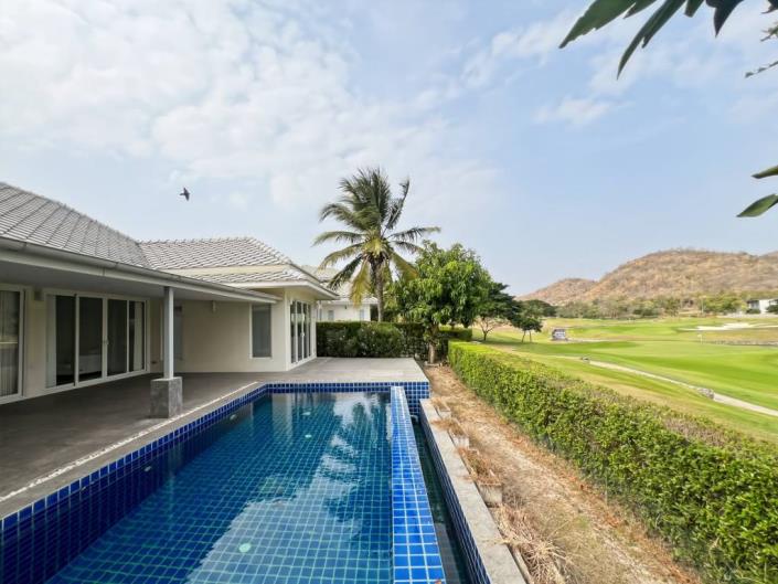 Image No.3-3 Bed Villa for sale