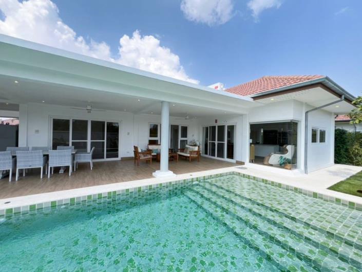 Image No.4-4 Bed Villa for sale