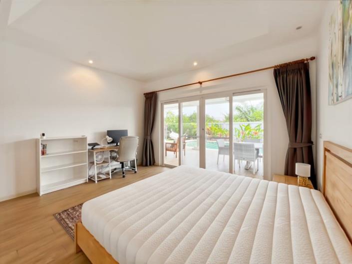 Image No.26-4 Bed Villa for sale