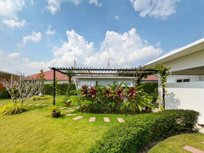 Image No.54-4 Bed Villa for sale