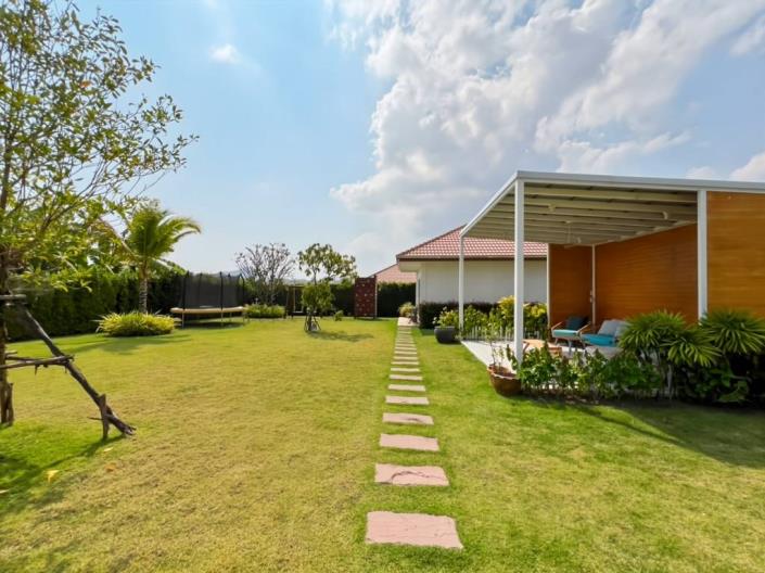 Image No.57-4 Bed Villa for sale