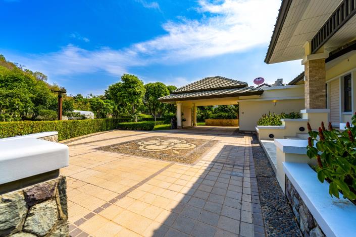 Image No.42-5 Bed Villa for sale