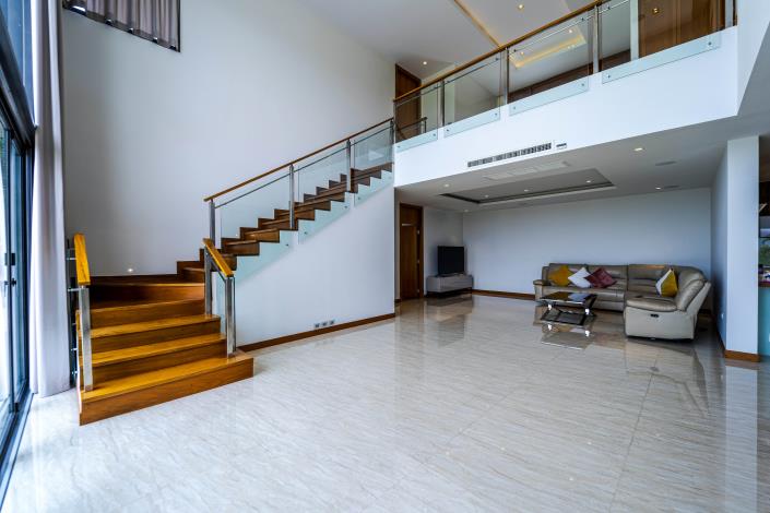 Image No.12-5 Bed Villa for sale