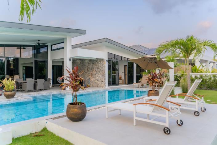Image No.2-4 Bed Villa for sale