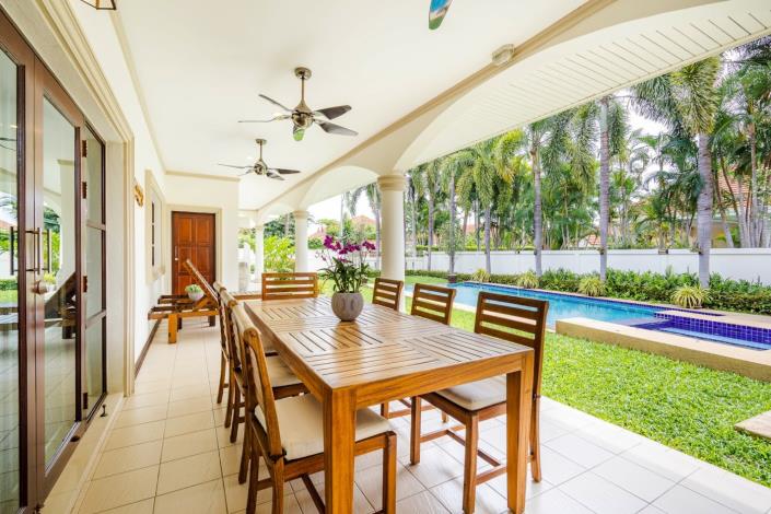 Image No.4-4 Bed Villa for sale