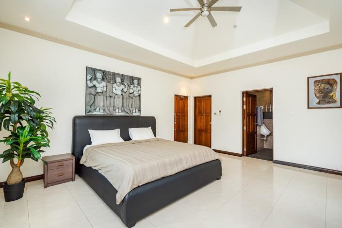 Image No.19-4 Bed Villa for sale