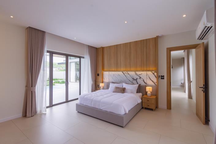 Image No.17-4 Bed Villa for sale