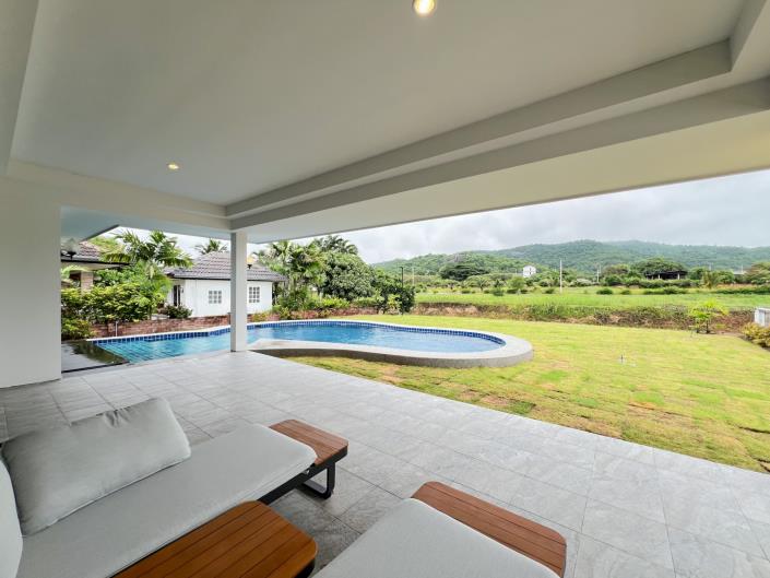 Image No.3-3 Bed Villa for sale