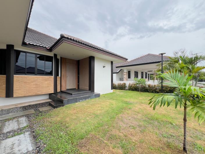 Image No.23-3 Bed Villa for sale
