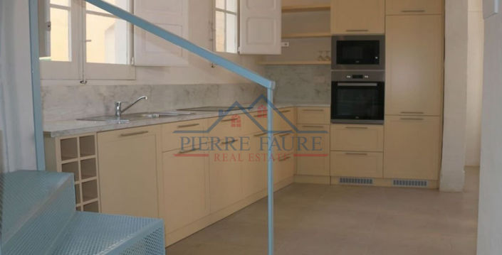 Image No.4-2 Bed Townhouse for sale
