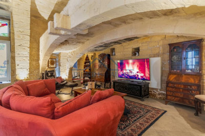 1 - Qormi, Casa