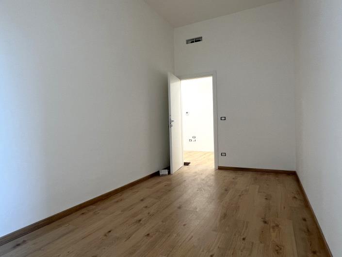 Image No.16-Appartement de 4 chambres à vendre à Pescara