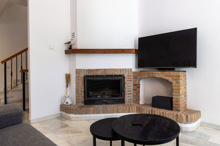 Image No.8-4 Bed Townhouse for sale
