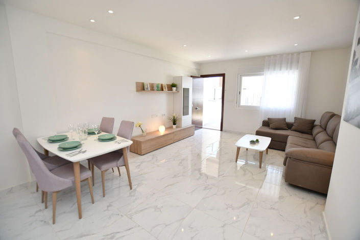 Image No.8-2 Bed Apartment for sale
