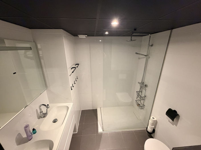 Image No.20-3 Bed Apartment for sale