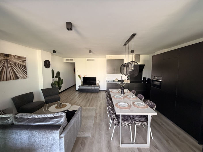Image No.9-3 Bed Apartment for sale