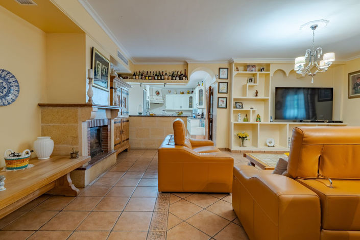 Image No.8-Villa de 8 chambres à vendre à Alhaurín el Grande