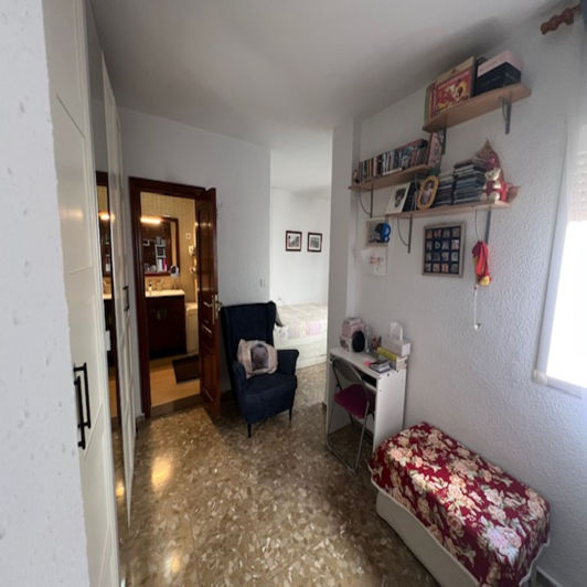 Image No.17-3 Bed Apartment for sale