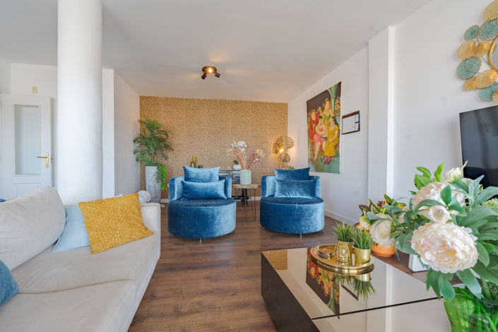 Image No.9-6 Bed Townhouse for sale