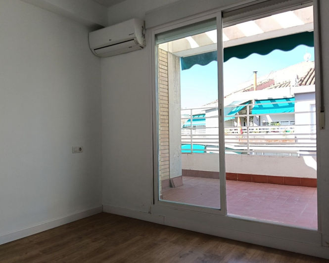 Image No.21-4 Bed Apartment for sale