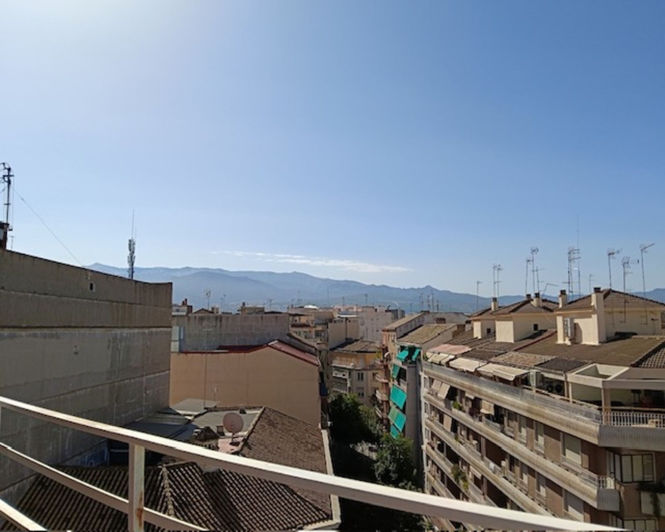 Image No.28-4 Bed Apartment for sale
