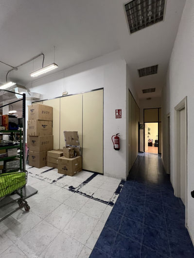 Image No.19-7 Bed Commercial for sale