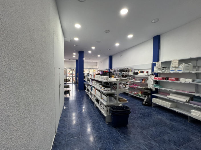 Image No.3-7 Bed Commercial for sale
