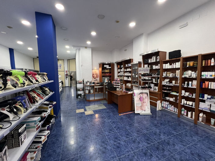 Image No.6-7 Bed Commercial for sale