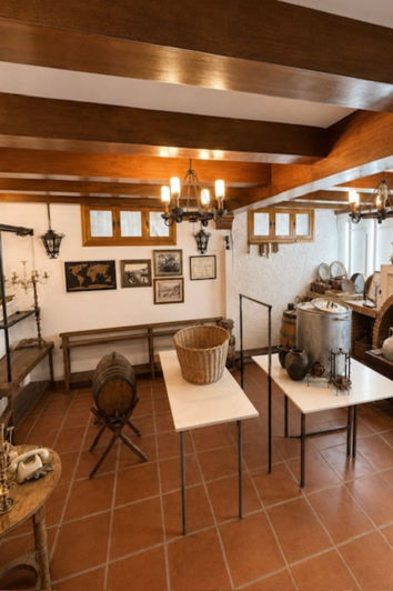 Image No.6-4 Bed Villa for sale