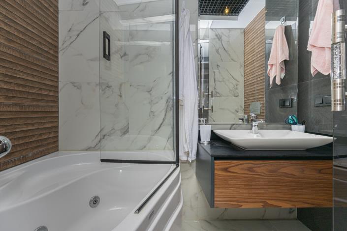 Image No.17-5 Bed House/Villa for sale