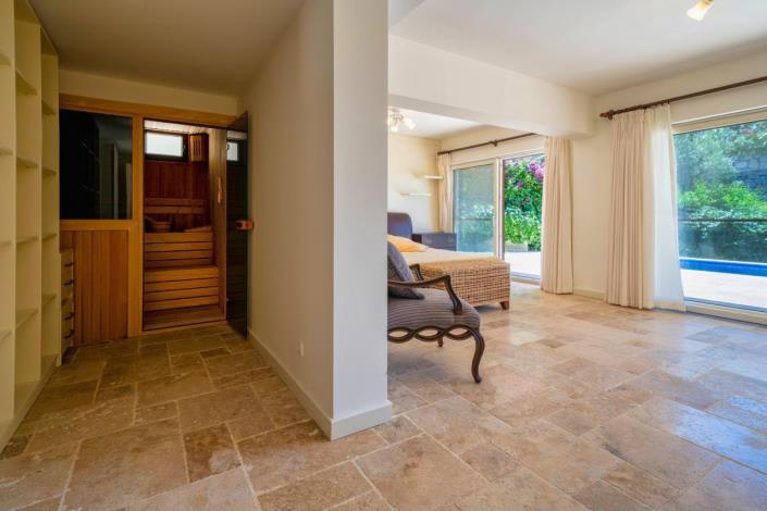 Image No.11-4 Bed House/Villa for sale