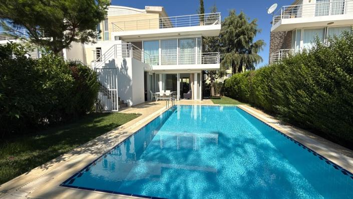 Image No.2-Maison / Villa de 3 chambres à vendre à Belek