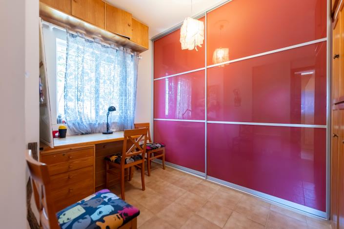 Image No.16-3 Bed House for sale