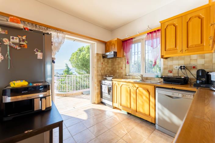 Image No.19-3 Bed House for sale