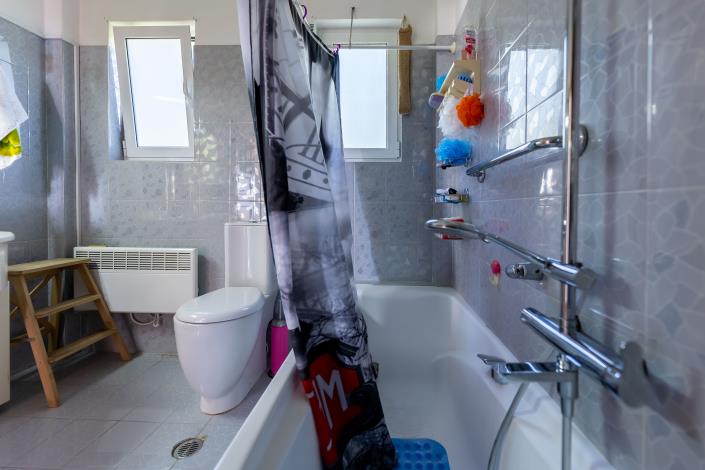 Image No.42-3 Bed House for sale