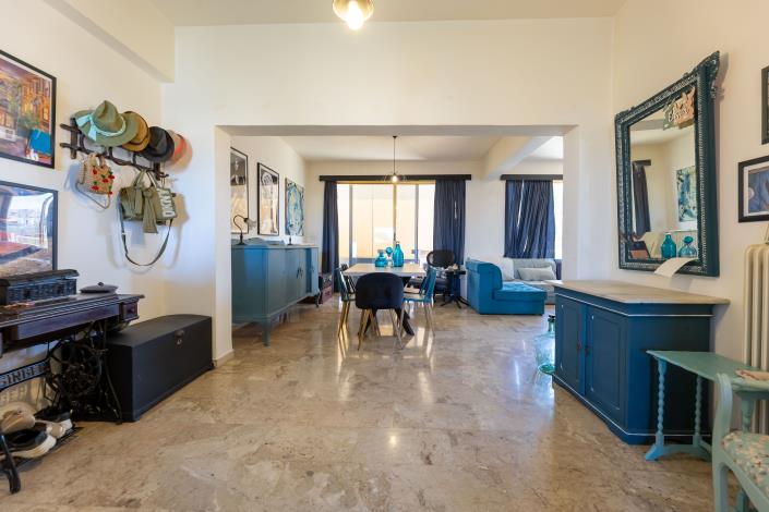Image No.6-7 Bed Property for sale
