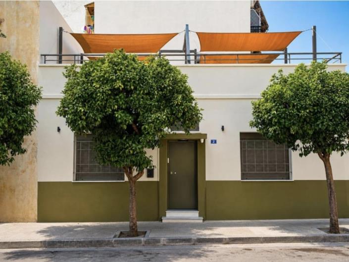 Image No.7-5 Bed Hotel for sale