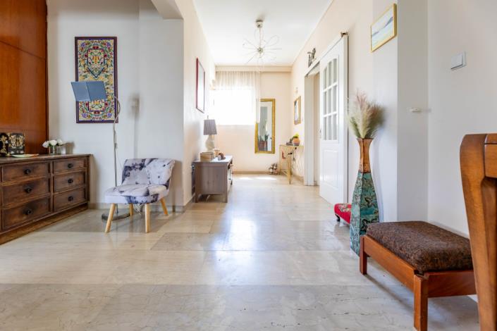 Image No.2-Appartement de 3 chambres à vendre à Glyfada