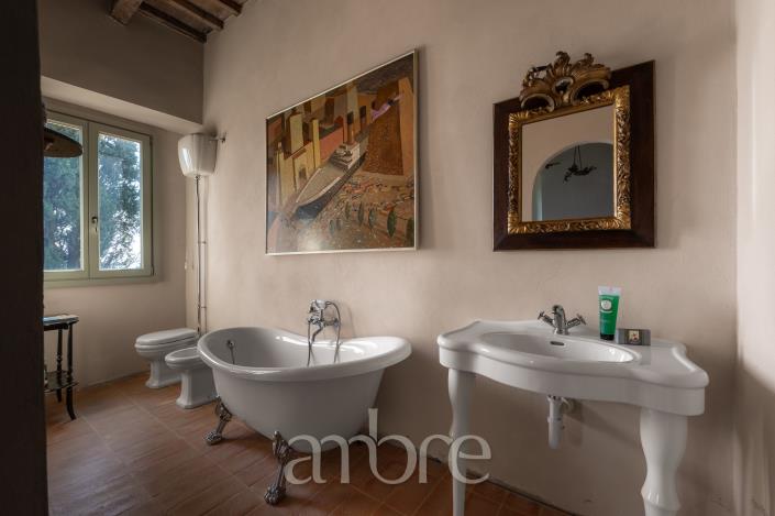 Image No.11-Villa de 4 chambres à vendre à Bertinoro