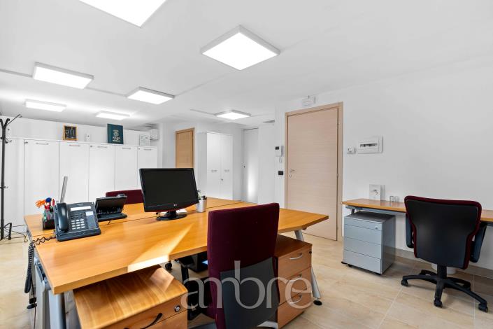 Image No.29-3 Bed Villa for sale