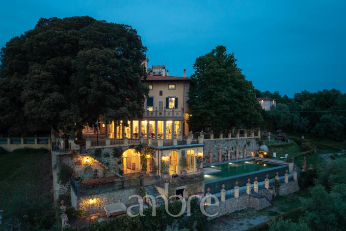 Image No.42-9 Bed Villa for sale