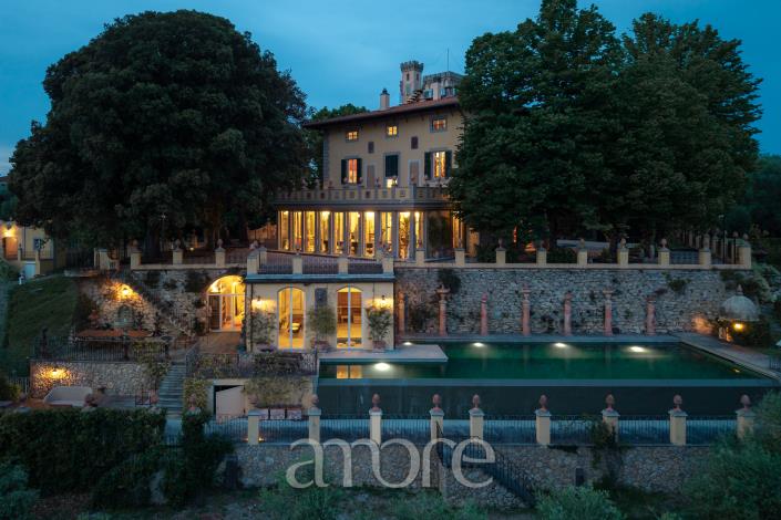 Image No.40-9 Bed Villa for sale