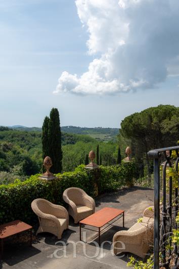 Image No.36-9 Bed Villa for sale