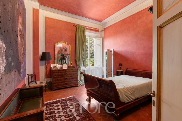 Image No.24-9 Bed Villa for sale