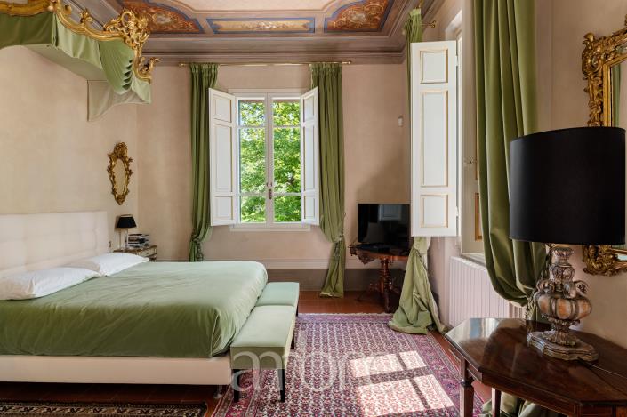 Image No.19-9 Bed Villa for sale