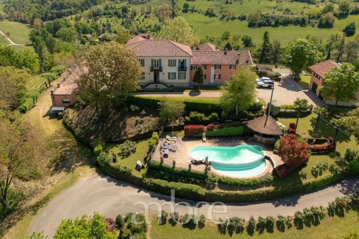 Image No.44-Villa de 10 chambres à vendre à Nizza Monferrato