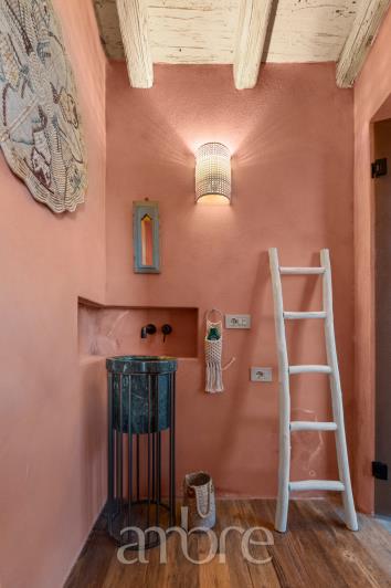 Image No.18-3 Bed Villa for sale